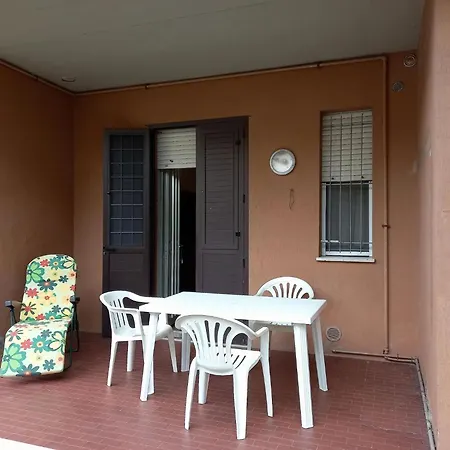 Attractive With Private Garden Apartament *
