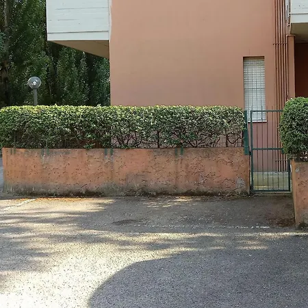 Διαμέρισμα Attractive With Private Garden *